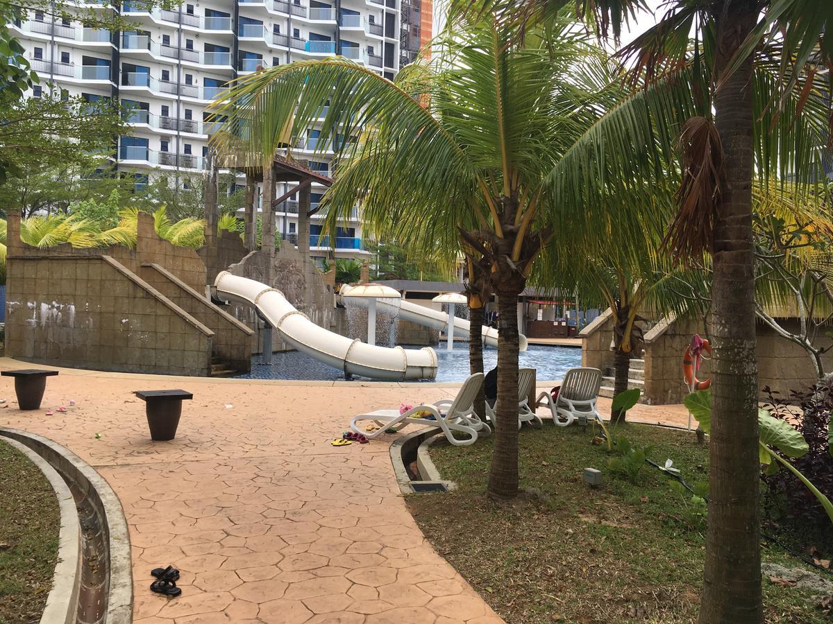 Private Unit @ Sg Resort Residences Kuantan Exterior foto